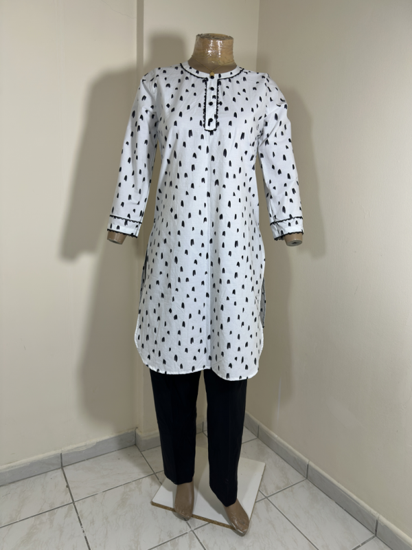 2 Pcs Stitched Suit White & Black Random Polka Dot with Plain Trousers